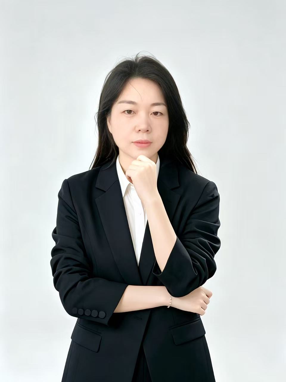 张莉